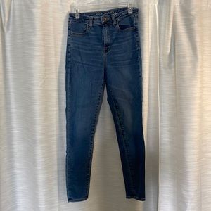 American Eagle next level stretch. Size 8.